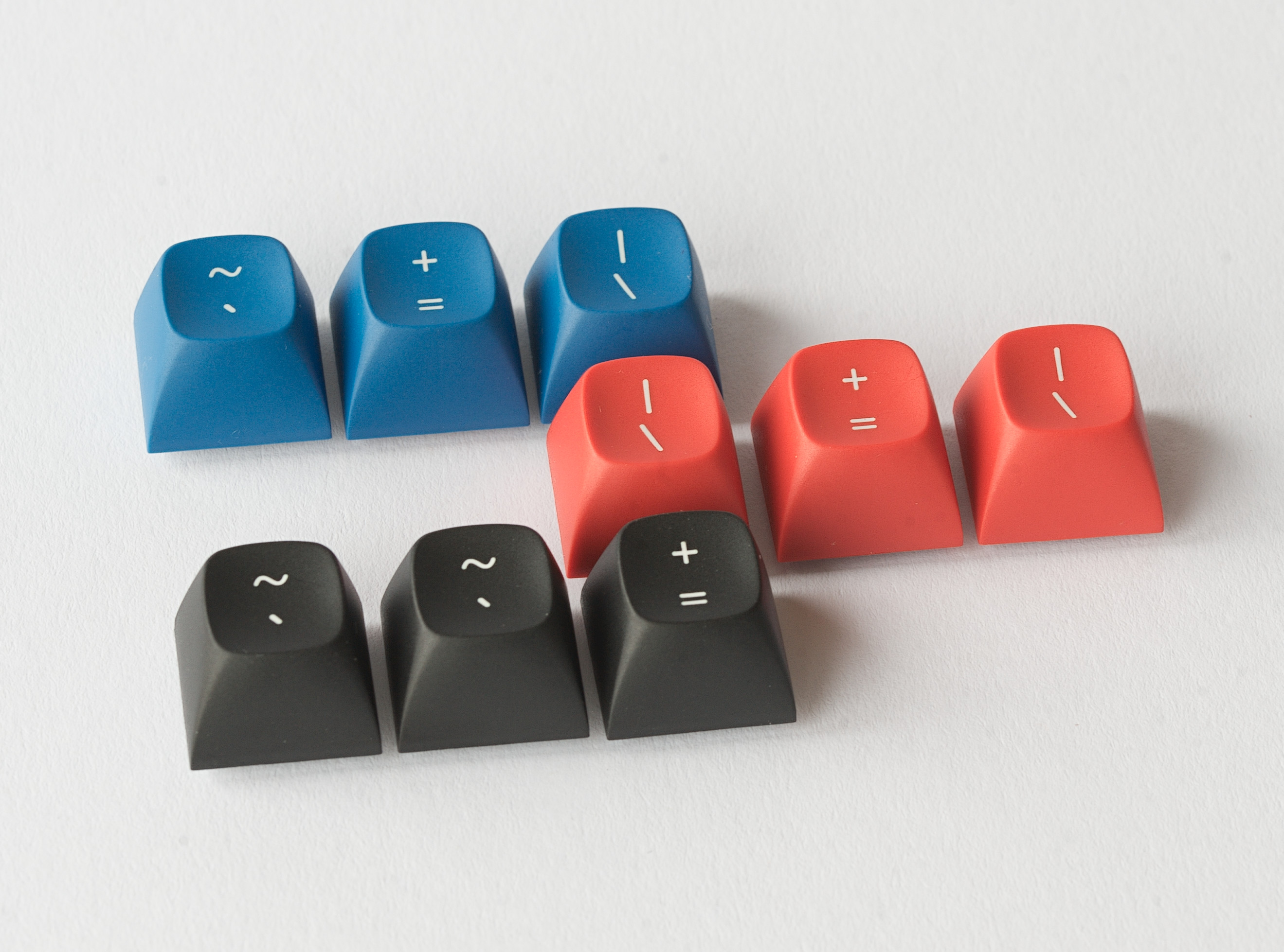 URSA color samples