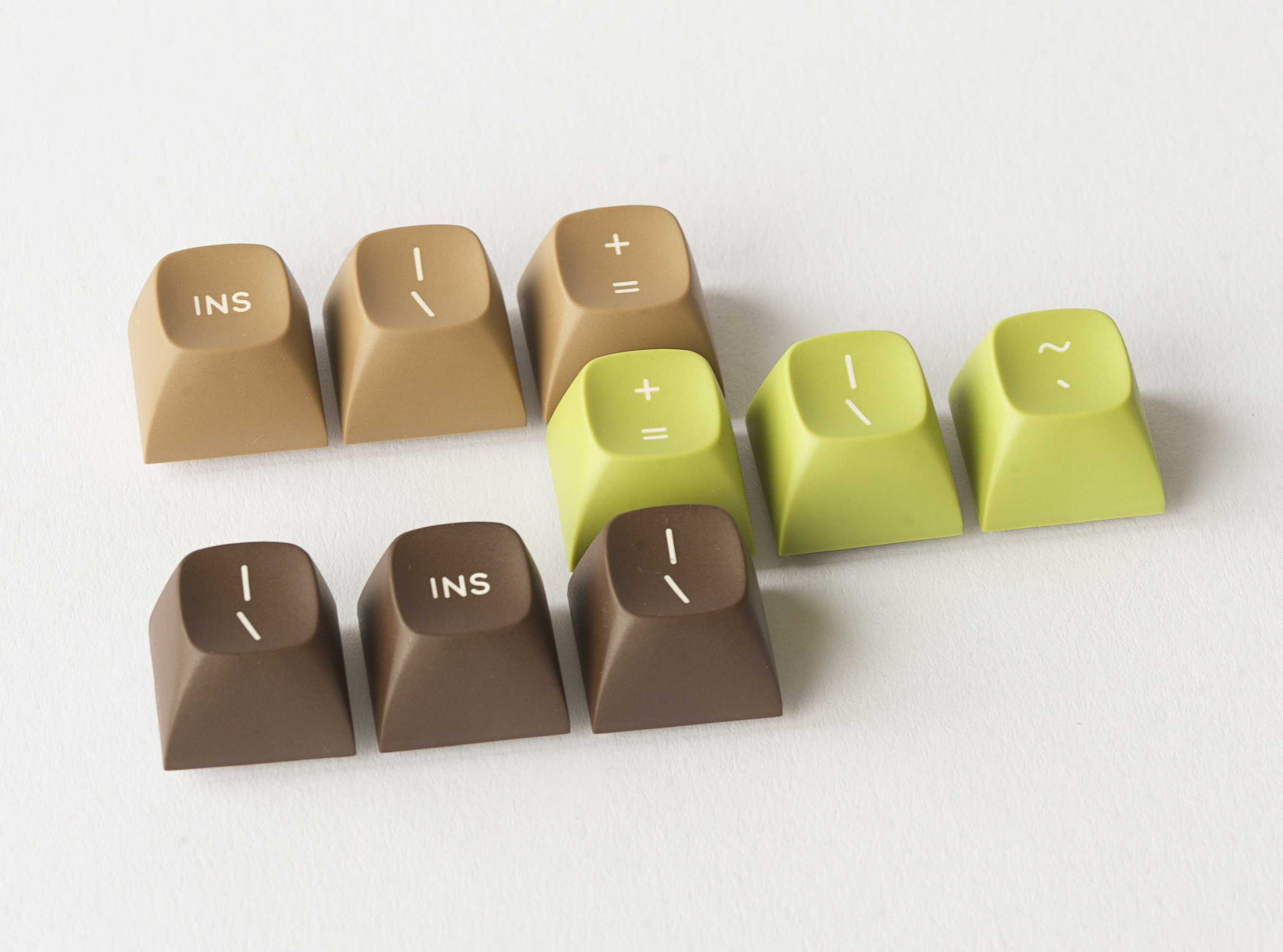 URSA color samples